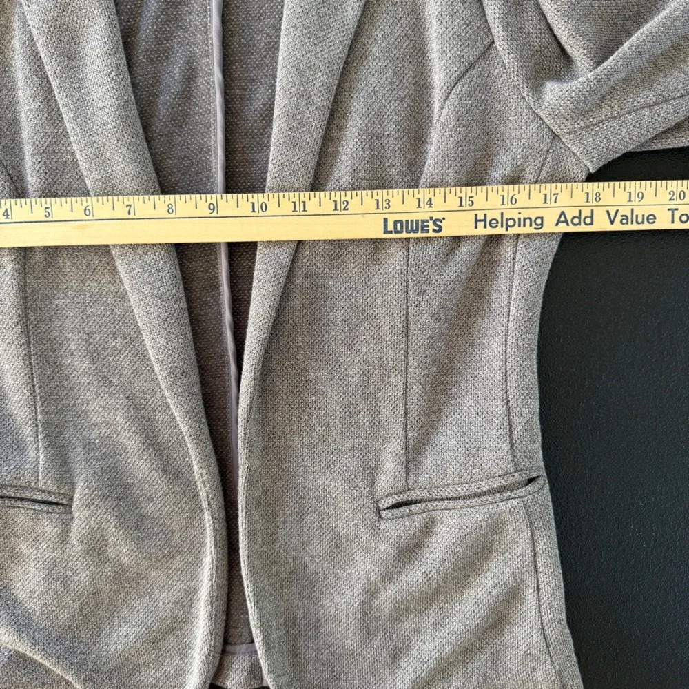 Skies Are Blue Blazer Womens M Grey Open Front Knit Cuffed 3/4 Sleeve Soft Comfy